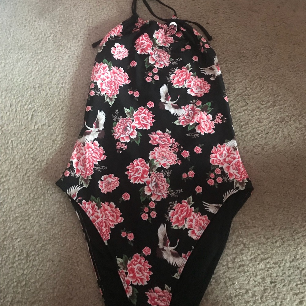 Bathing suit